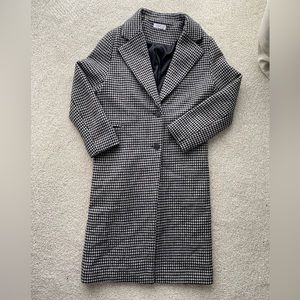 Oak + Fort Long Coat size small